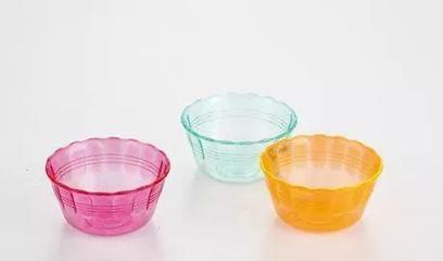 塑料制品冬季變硬之謎 制造工藝與材料科學(xué)的深度解析